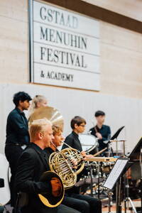 gstaad-menuhin-festival_youth-orchestra_by-theresa-pewal-88.jpg