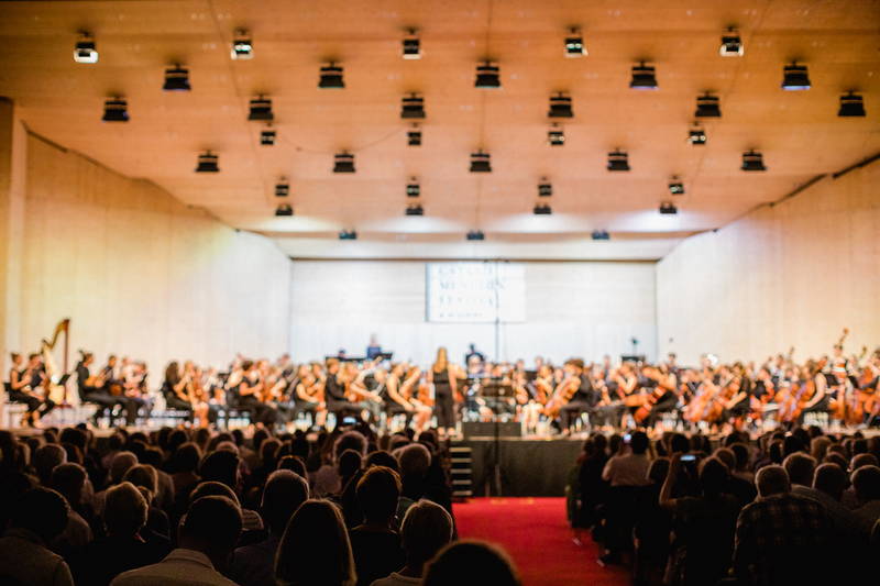 gstaad-menuhin-festival_youth-orchestra_by-theresa-pewal-71.jpg